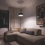 Snoring Bastards Apartamento