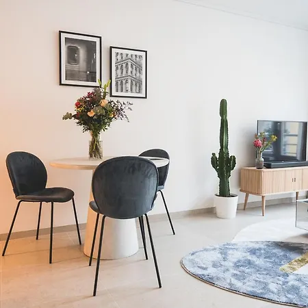 Snoring Bastards Apartament *