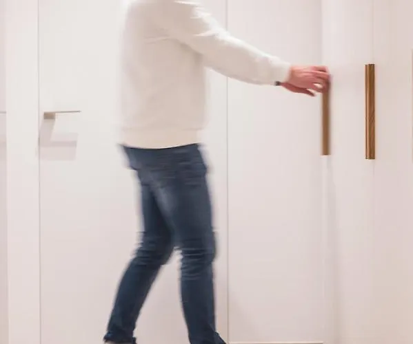 Snoring Bastards דירה אוסטנדה